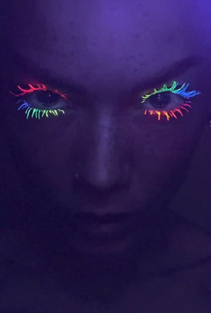 Ashunta Sheriff UV Glow Mascara - Blacklight Reactive Vegan Mascara in 6 Neon Shades