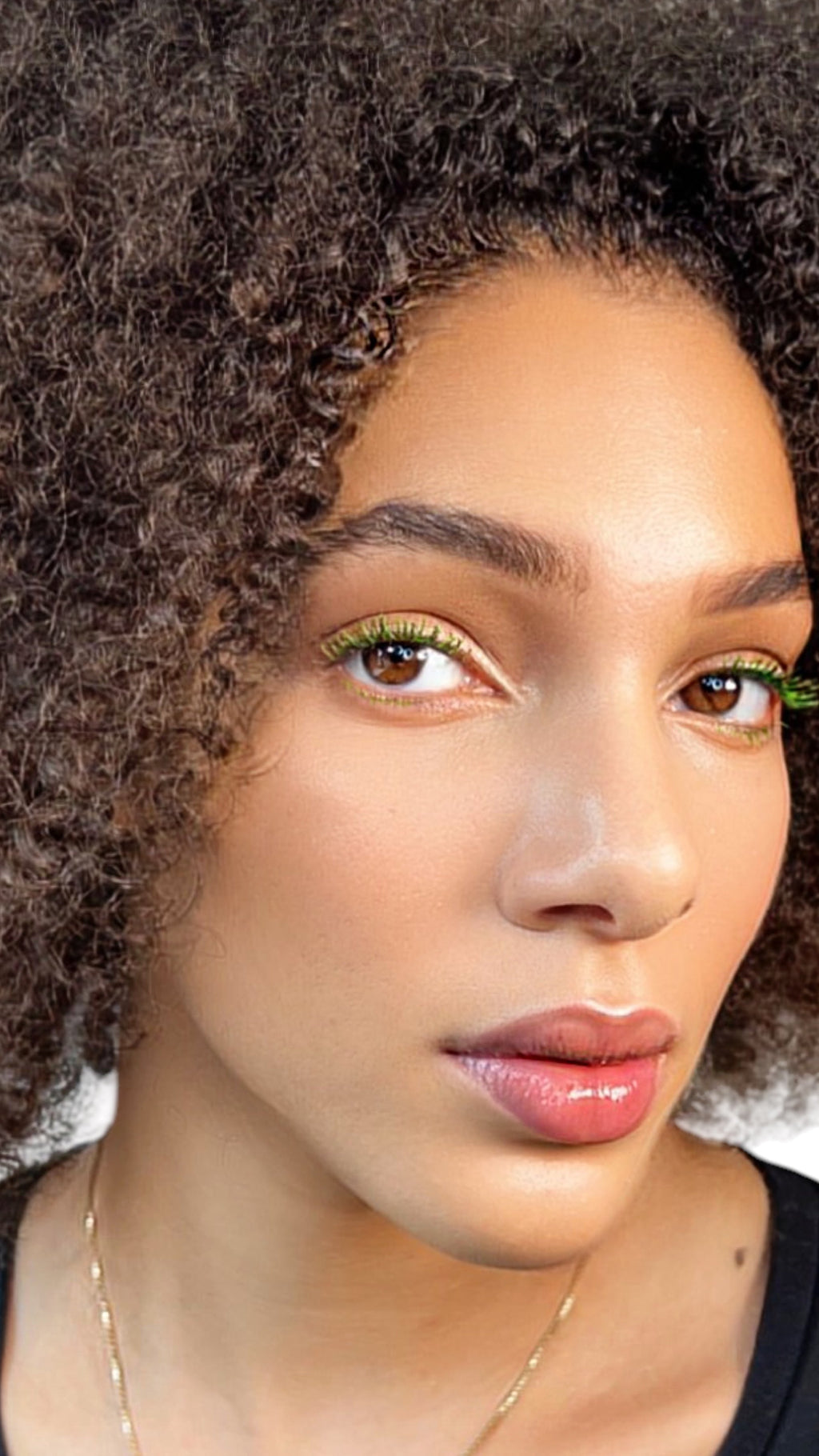 Ashunta Sheriff UV Glow Mascara - Blacklight Reactive Vegan Mascara in 6 Neon Shades